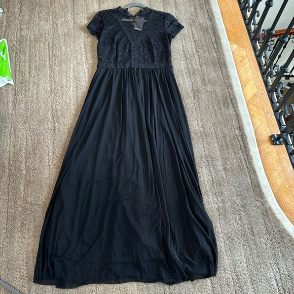 Black lace maxi dress - Picture 1 of 2